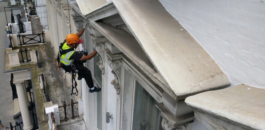 External repair and redecoration