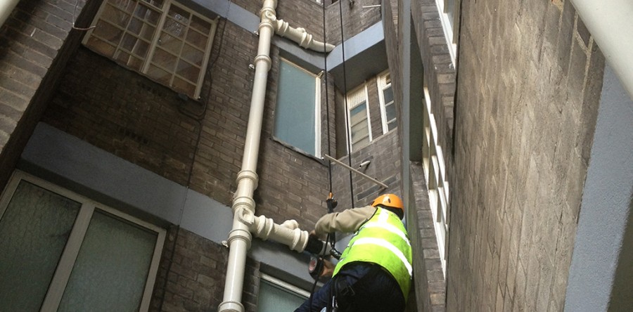 Repair to leaking soil pipe