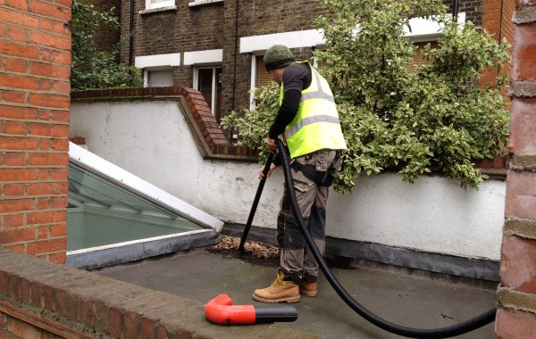 Roof top cleans and repairs – London